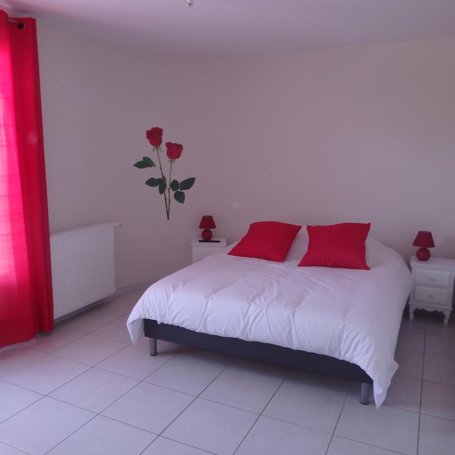 L'Oustal Des Fontanilles Bed & Breakfast Castelnaudary Bagian luar foto